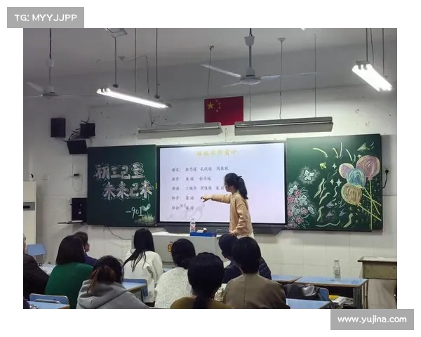 深入解析球员成长轨迹与竞技风采 探索他们背后的奋斗与荣耀 深入解析球员成长轨迹与竞技风采 探索他们背后的奋斗与荣耀